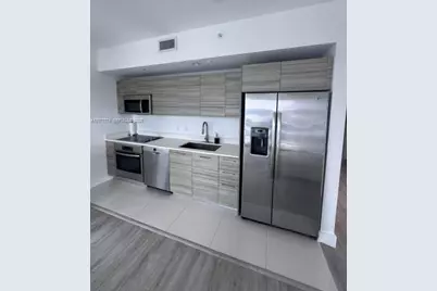 121 NE 34th St #1001, Miami, FL 33137 - Photo 3