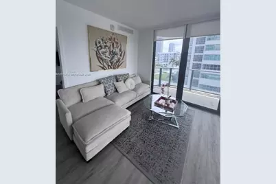 121 NE 34th St #1001, Miami, FL 33137 - Photo 7