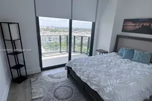 121 NE 34th St, Miami, FL 33137 - Photo 25