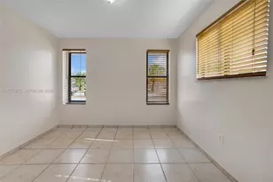 10212 NW 129th St, Hialeah Gardens, FL 33018 - Photo 35