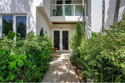 6428 NW 104th Ct, Doral, FL 33178 - Photo 3