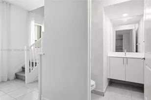 4532 NW 83 Passage, Doral, FL 33166 - Photo 17