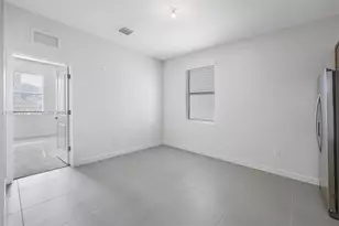 113 NE 17th Ave, Homestead, FL 33033 - Photo 11