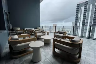121 NE 5th St, Miami, FL 33132 - Photo 31
