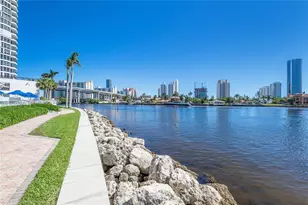19101 NE 36th Ct, Aventura, FL 33180 - Photo 37