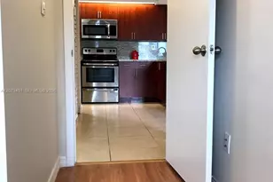 8580 SW 212th St, Cutler Bay, FL 33189 - Photo 11