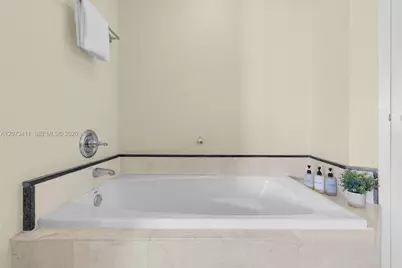18001 Collins Ave #1514, Sunny Isles Beach, FL 33160 - Photo 27