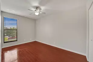 9148 Lime Tree Ln, Pembroke Pines, FL 33024 - Photo 11