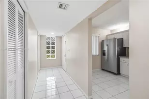 16252 Laurel Dr, Weston, FL 33326 - Photo 5