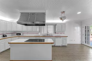 8390 SW 2nd St, Miami, FL 33144 - Photo 57