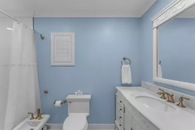 8390 SW 2nd St, Miami, FL 33144 - Photo 25