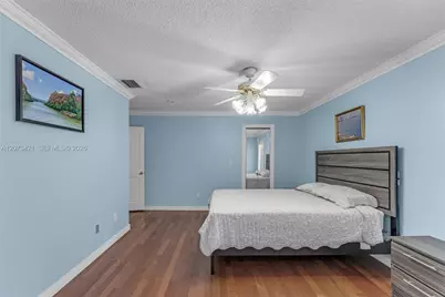 8390 SW 2nd St, Miami, FL 33144 - Photo 23