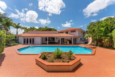 8390 SW 2nd St, Miami, FL 33144 - Photo 15