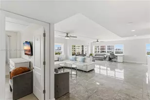 340 Sunset Dr, Fort Lauderdale, FL 33301 - Photo 3