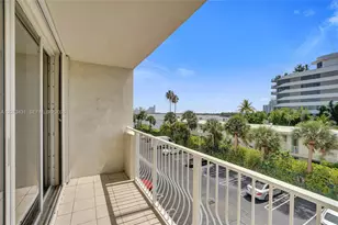 10350 W Bay Harbor Dr, Bay Harbor Islands, FL 33154 - Photo 9