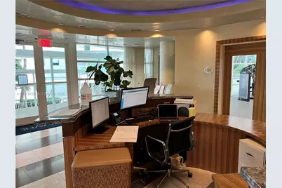 253 NE 2nd St #4607, Miami, FL 33132 - Photo 5