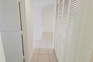 8620 N Sherman Cir, Miramar, FL 33025 - Photo 37