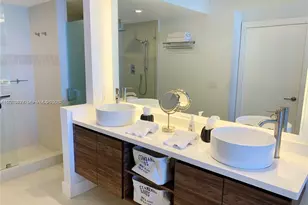 4779 Collins Ave, Miami Beach, FL 33140 - Photo 29