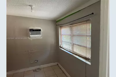 3035 NW 55th St, Miami, FL 33142 - Photo 9