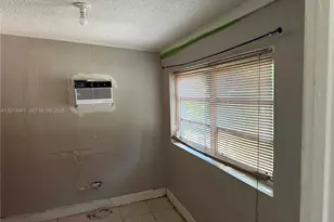 3035 NW 55th St, Miami, FL 33142 - Photo 9