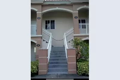 1270 SE 26th St #205, Homestead, FL 33035 - Photo 3