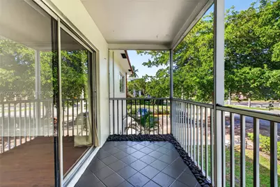 899 SE 2nd Ave #220, Deerfield Beach, FL 33441 - Photo 15