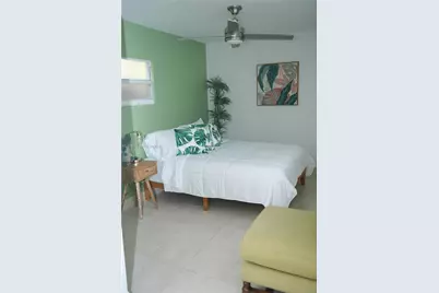 1274 SW 5th St, Miami, FL 33135 - Photo 21