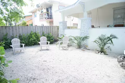 1274 SW 5th St, Miami, FL 33135 - Photo 27