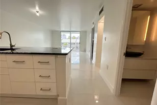 3550 NE 169th St, North Miami Beach, FL 33160 - Photo 15
