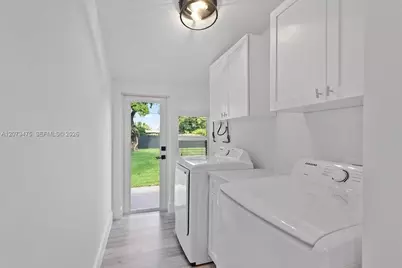 449 E 10th St, Hialeah, FL 33010 - Photo 15