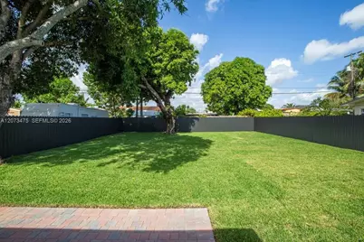449 E 10th St, Hialeah, FL 33010 - Photo 27