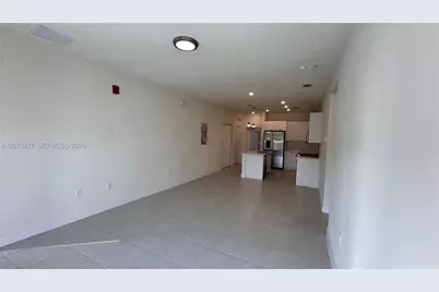 8001 NW 41st St #308, Doral, FL 33166 - Photo 7