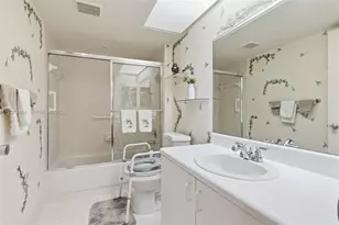 13701 SW 12th St, Pembroke Pines, FL 33027 - Photo 15