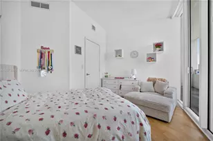 350 NE 24th St, Miami, FL 33137 - Photo 25