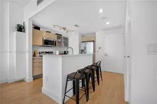 350 NE 24th St, Miami, FL 33137 - Photo 11