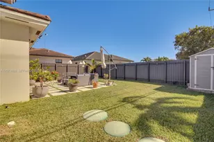 3751 SW 97th Ave, Miami, FL 33165 - Photo 3