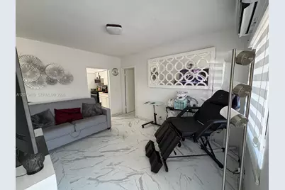 3001 NW 106th St, Miami, FL 33147 - Photo 7