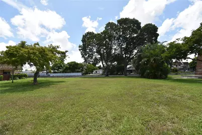 134 San Remo Blvd, North Lauderdale, FL 33068 - Photo 3