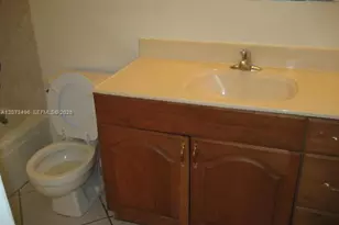 10810 N Kendall Dr, Miami, FL 33176 - Photo 7