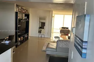 6450 Collins Ave, Miami Beach, FL 33141 - Photo 21