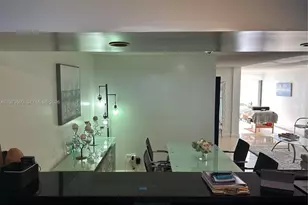 6450 Collins Ave, Miami Beach, FL 33141 - Photo 31