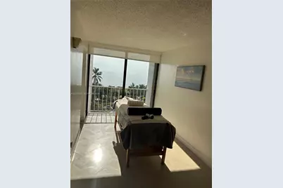 6450 Collins Ave #707, Miami Beach, FL 33141 - Photo 43