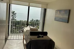 6450 Collins Ave, Miami Beach, FL 33141 - Photo 43