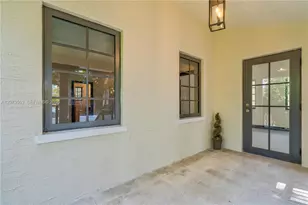 519 Alhambra Cir, Coral Gables, FL 33134 - Photo 31