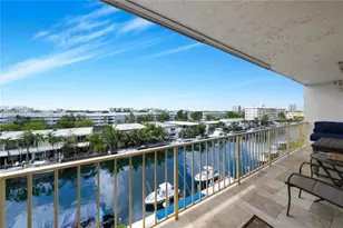 3770 NE 171 St, North Miami Beach, FL 33160 - Photo 13