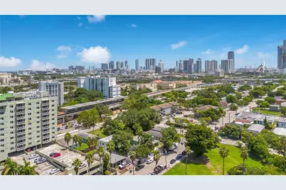 769 NW 10th St #2, Miami, FL 33136 - Photo 15