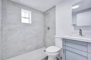 769 NW 10th St, Miami, FL 33136 - Photo 7