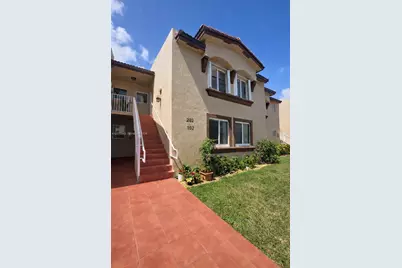 15761 SW 137 Ave #202, Miami, FL 33177 - Photo 3