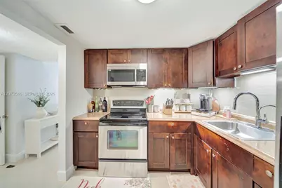 1801 S Ocean Dr #241, Hallandale Beach, FL 33009 - Photo 7