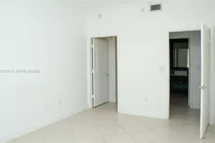 10 Aragon Ave, Coral Gables, FL 33134 - Photo 11